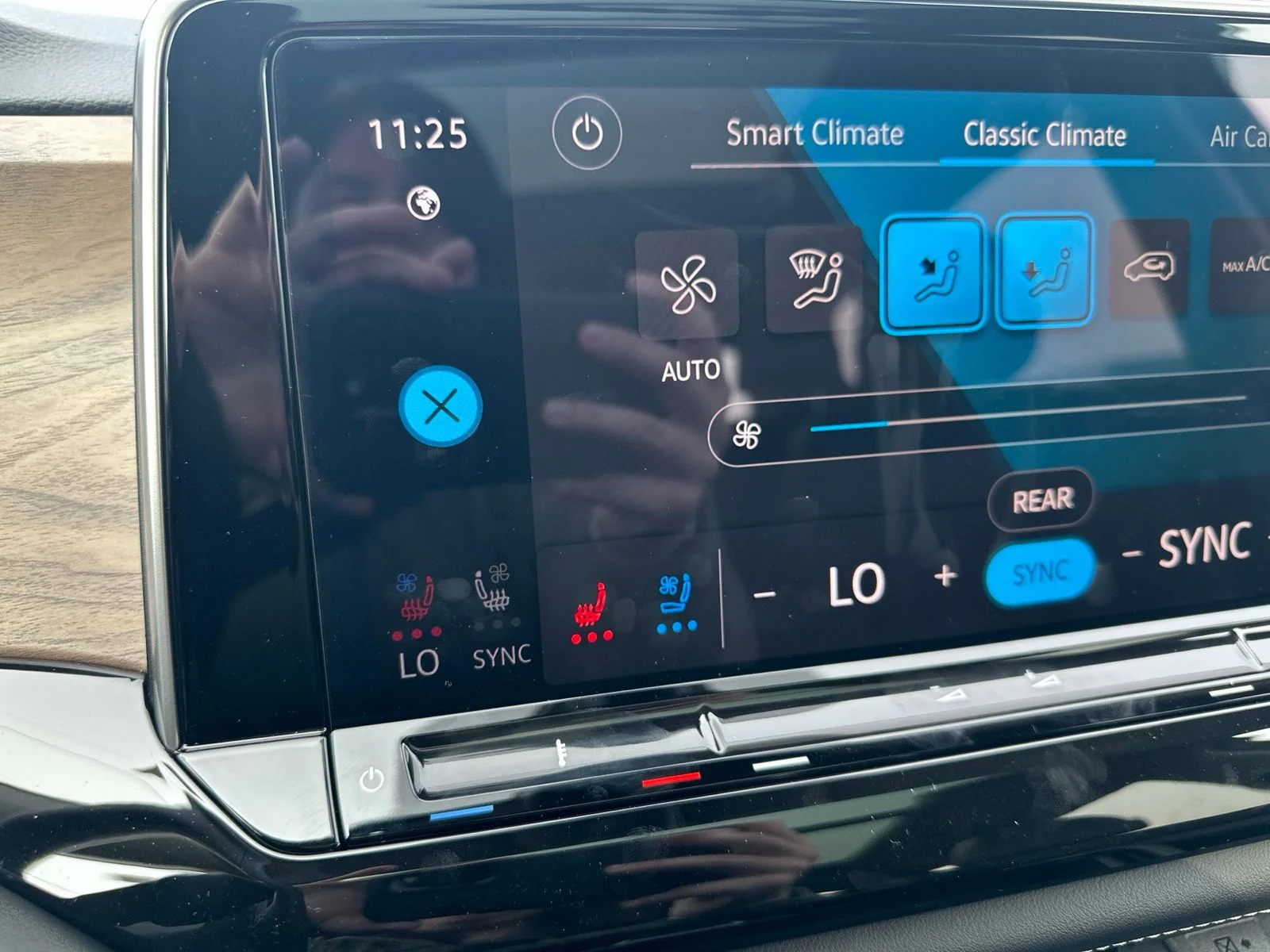 2026 Volkswagen Atlas SE w/Tech - Photo 62