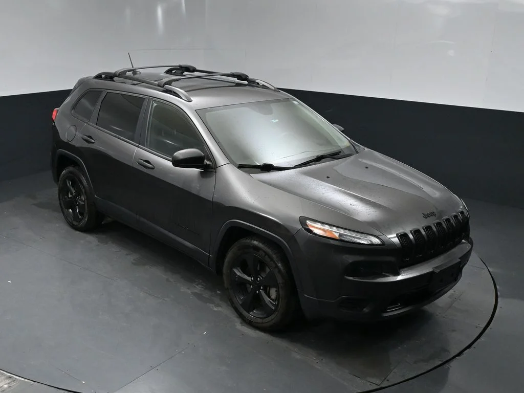 Used 2016 Gray Jeep Sport image 13