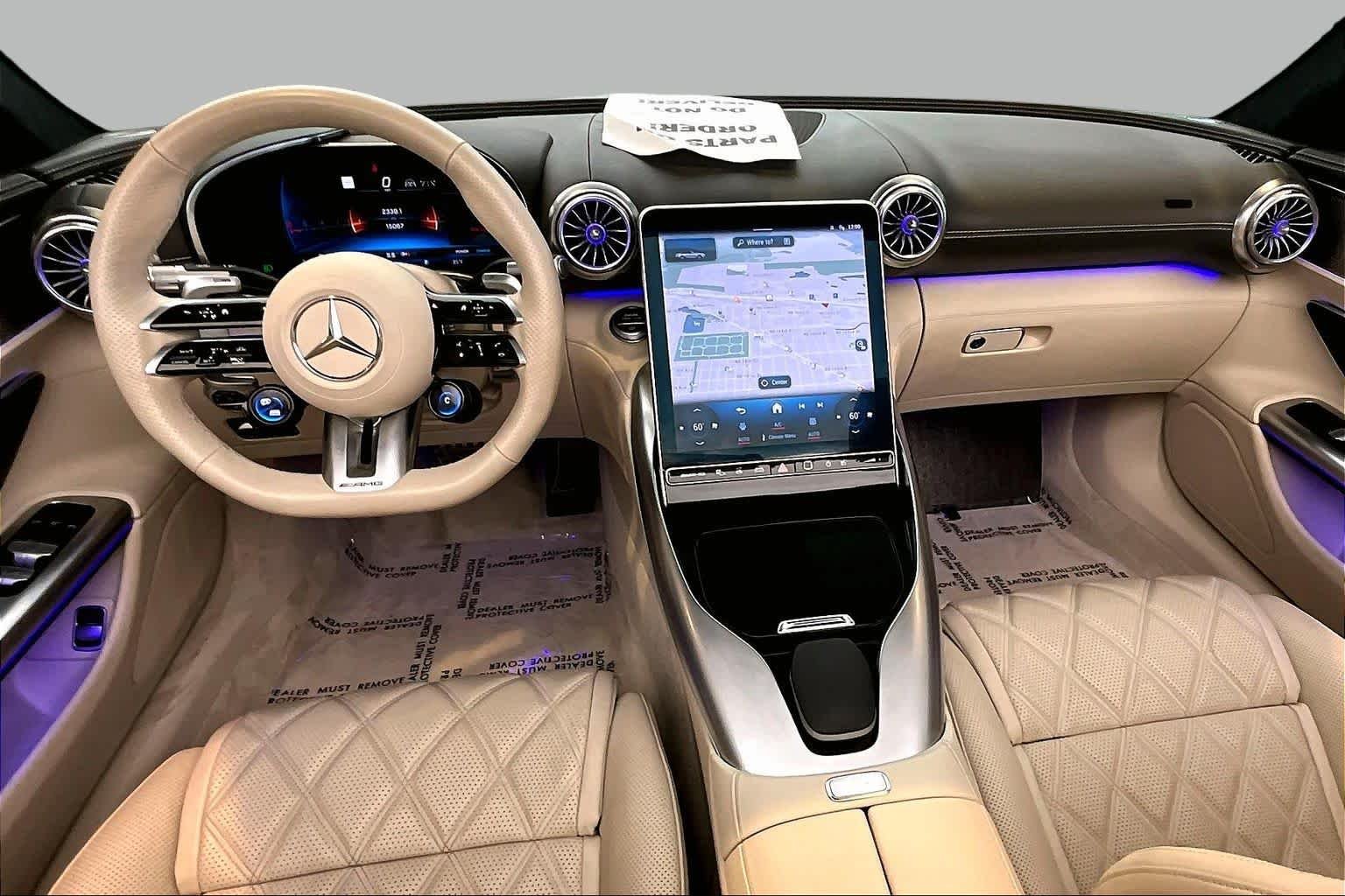 Used 2023 MANUFAKTUR Moonlight White Metallic Mercedes-Benz AMG® SL 43 image 15