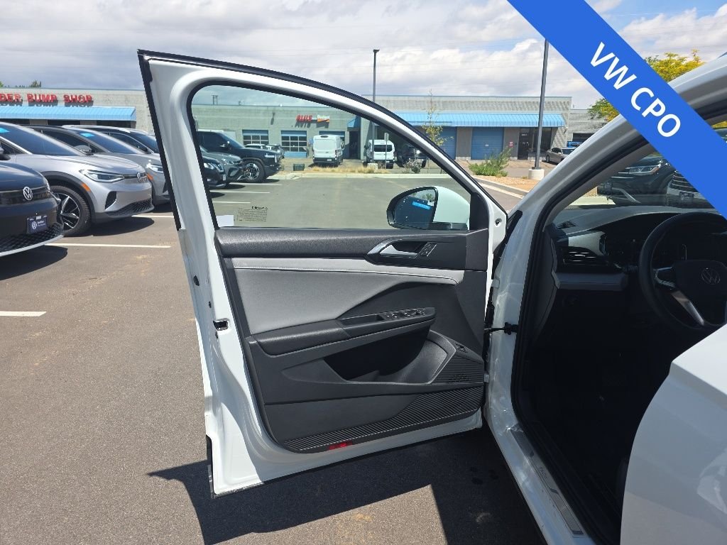 2023 Volkswagen Taos SEL - Photo 9