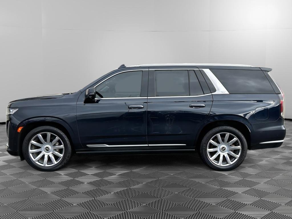 Used 2022 Dark Moon Blue Metallic Cadillac Premium Luxury Platinum image 7