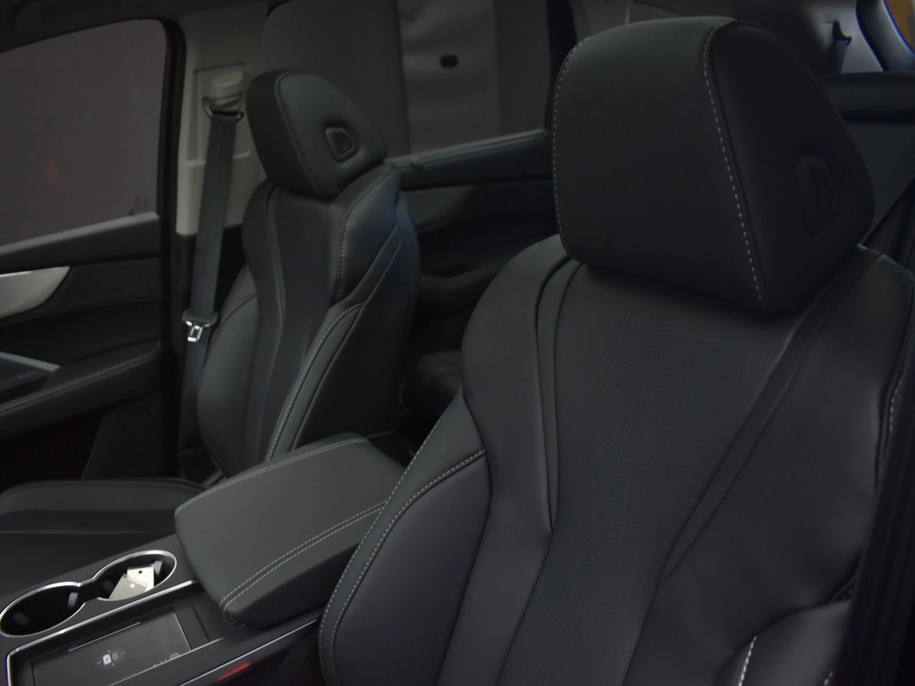 New 2026 Black Acura w/Technology Package image 20