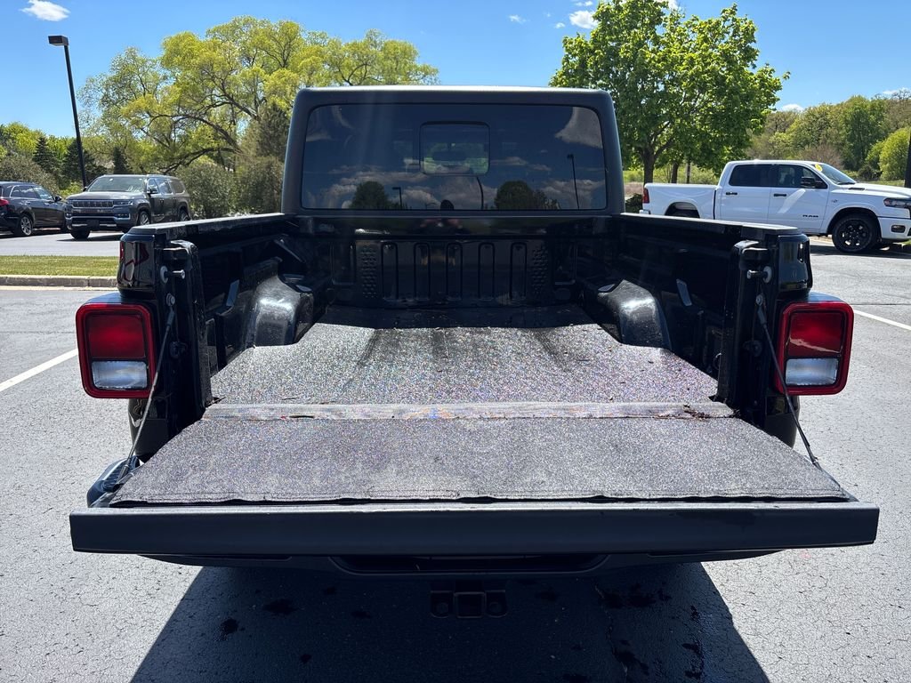 Used 2022 Black Jeep Willys image 25