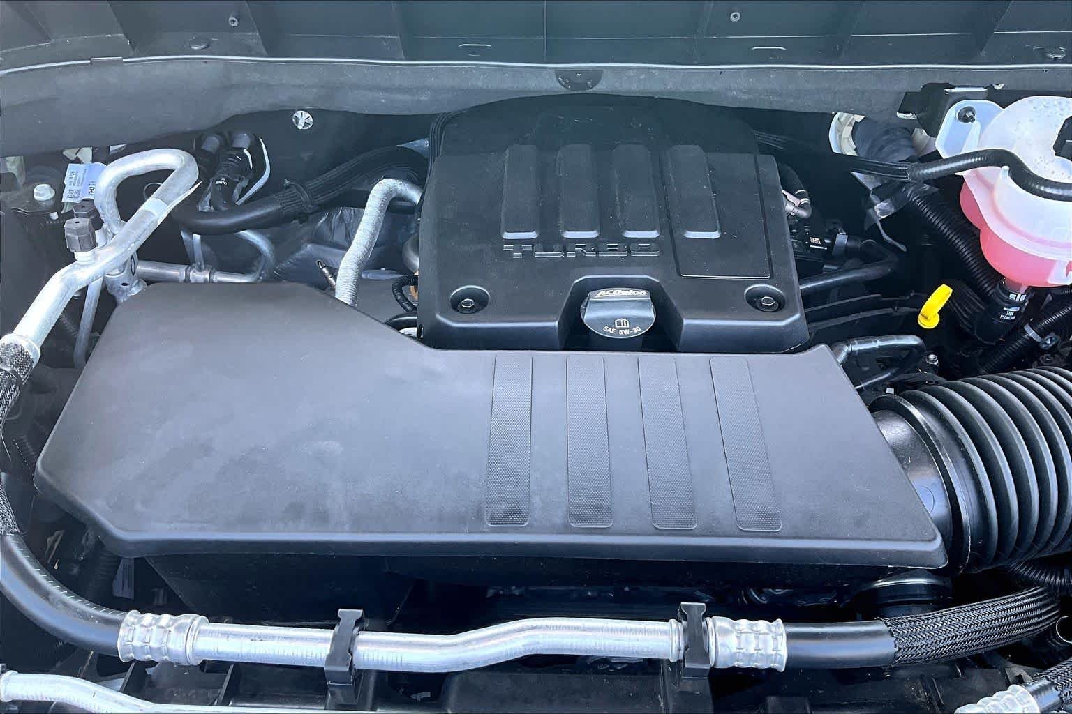 2025 Chevrolet Silverado 1500 Custom - Photo 34