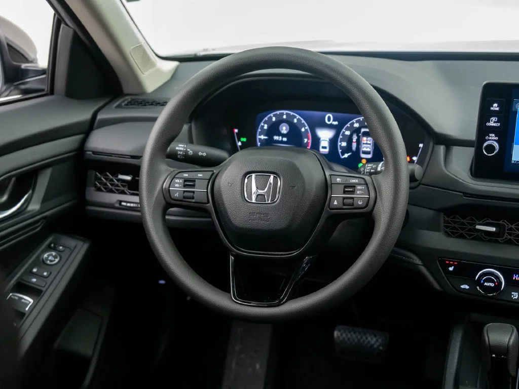 New 2026 Silver Honda SE image 11