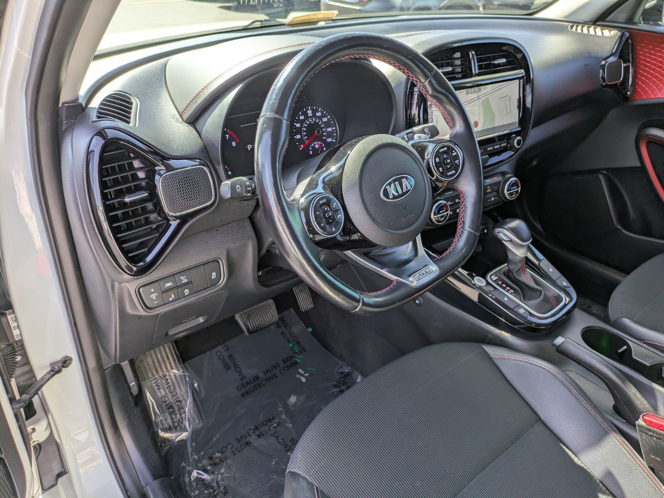 Used 2021 Snow White Pearl Kia Turbo image 13