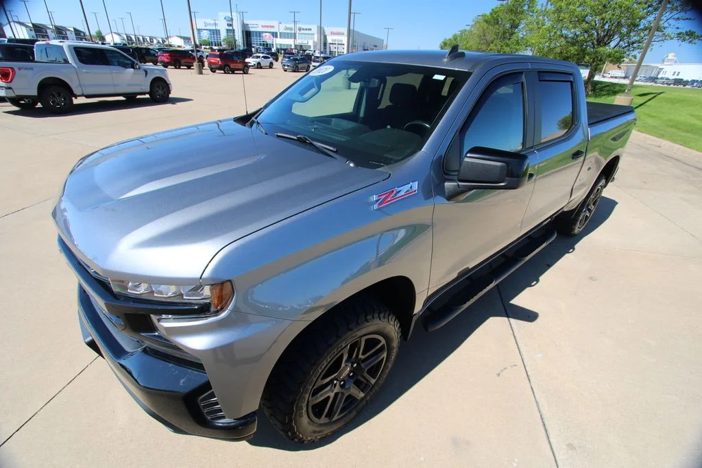Used 2021 Gray Chevrolet LT Trail Boss image 19