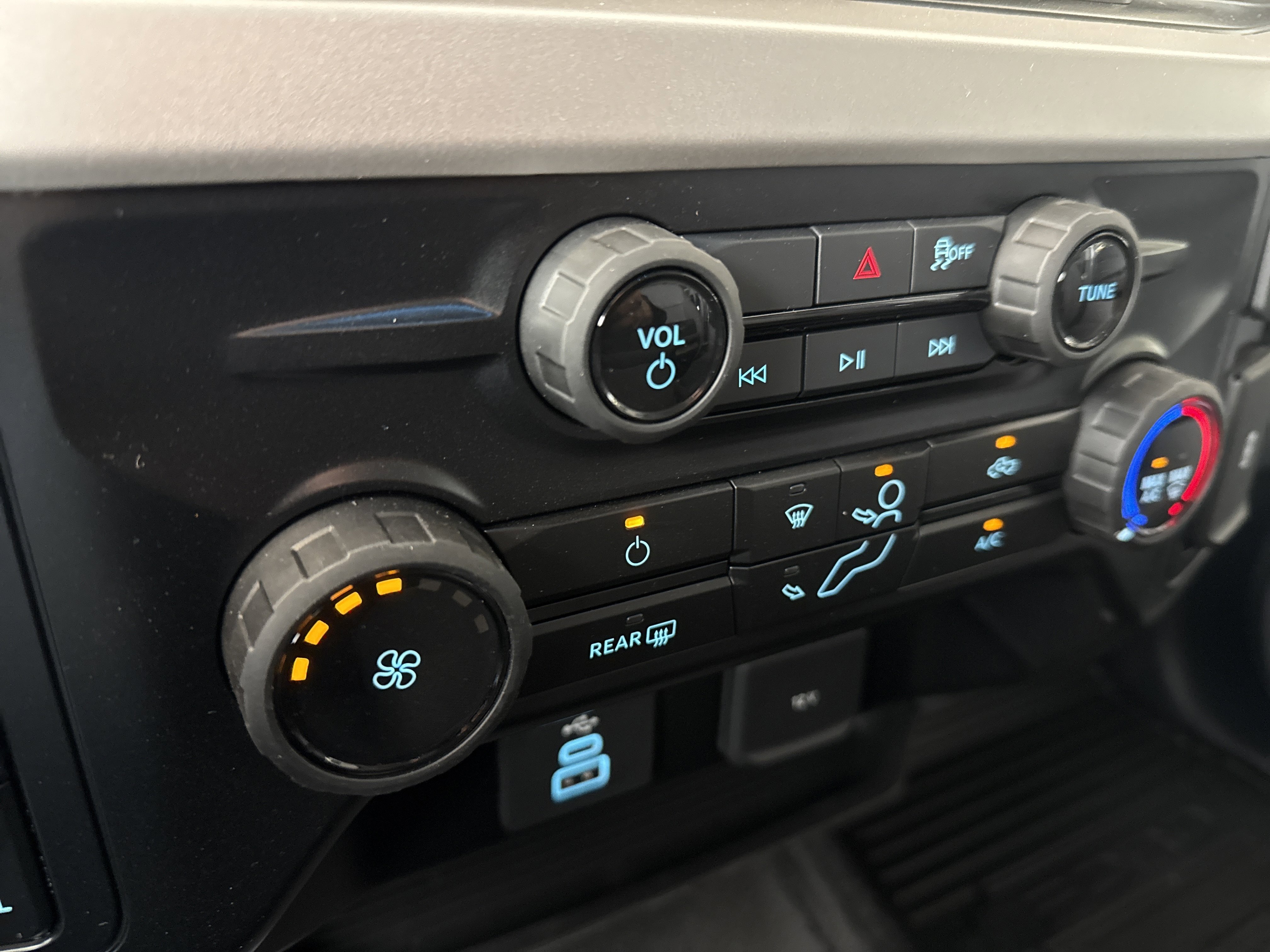 2026 Ford F-350 Super Duty XL - Photo 23