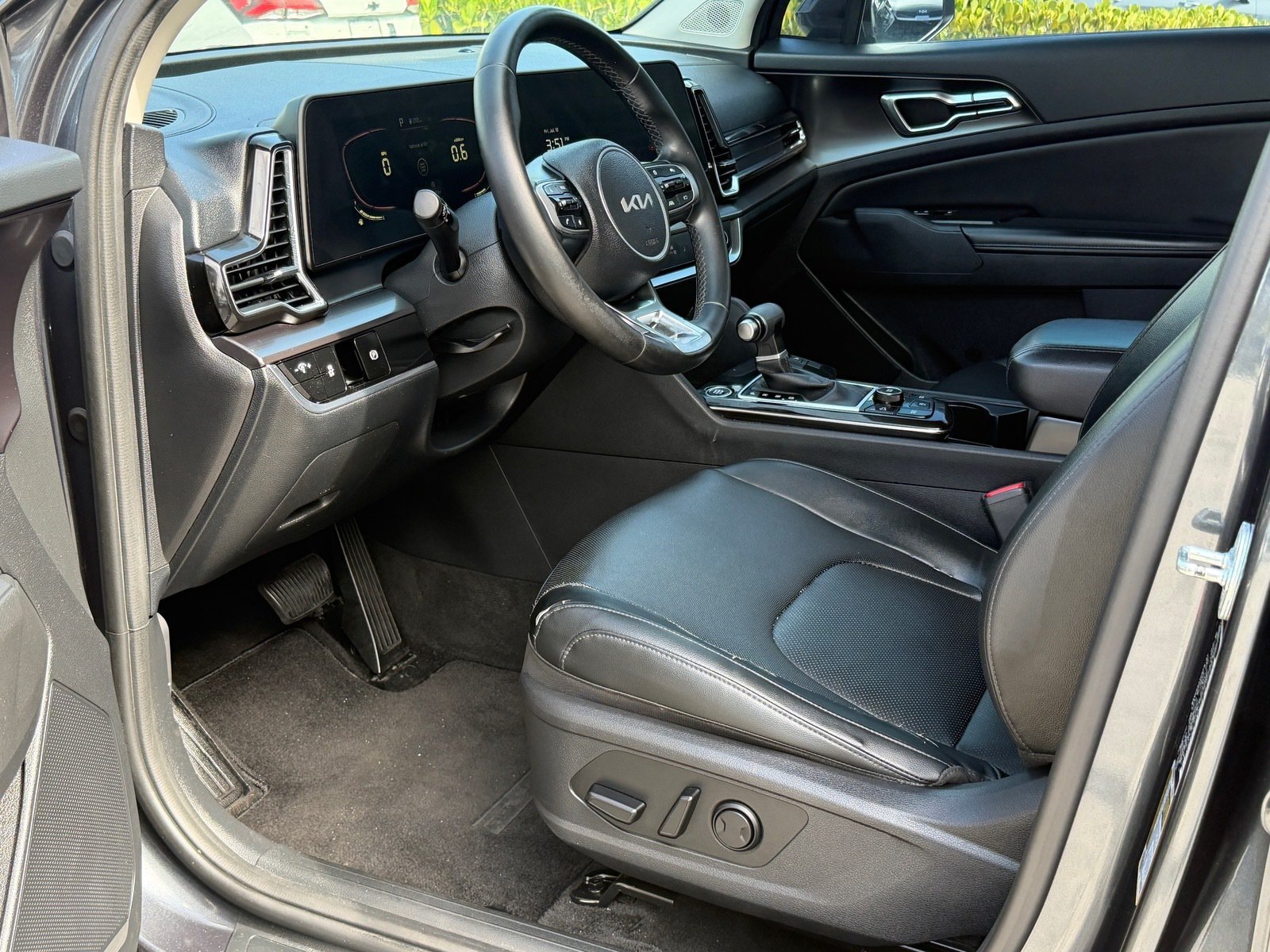 Used 2023 Gravity Gray Kia EX image 15