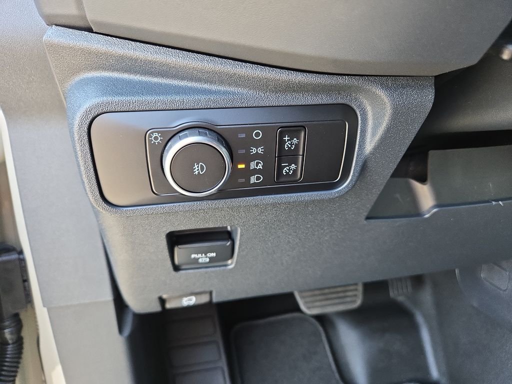 New 2026 Desert Sand Ford Badlands® image 15