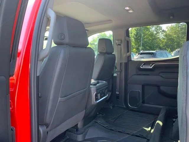 Used 2026 Red GMC Elevation image 18