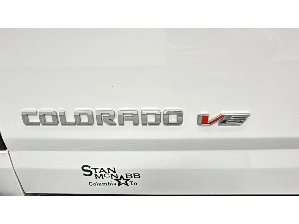 Used 2020 Summit White Chevrolet LT image 8