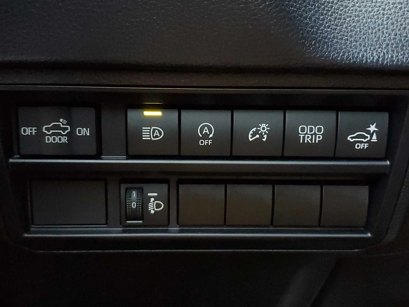 Used 2024 Magnetic Gray Metallic Toyota SR5 image 31