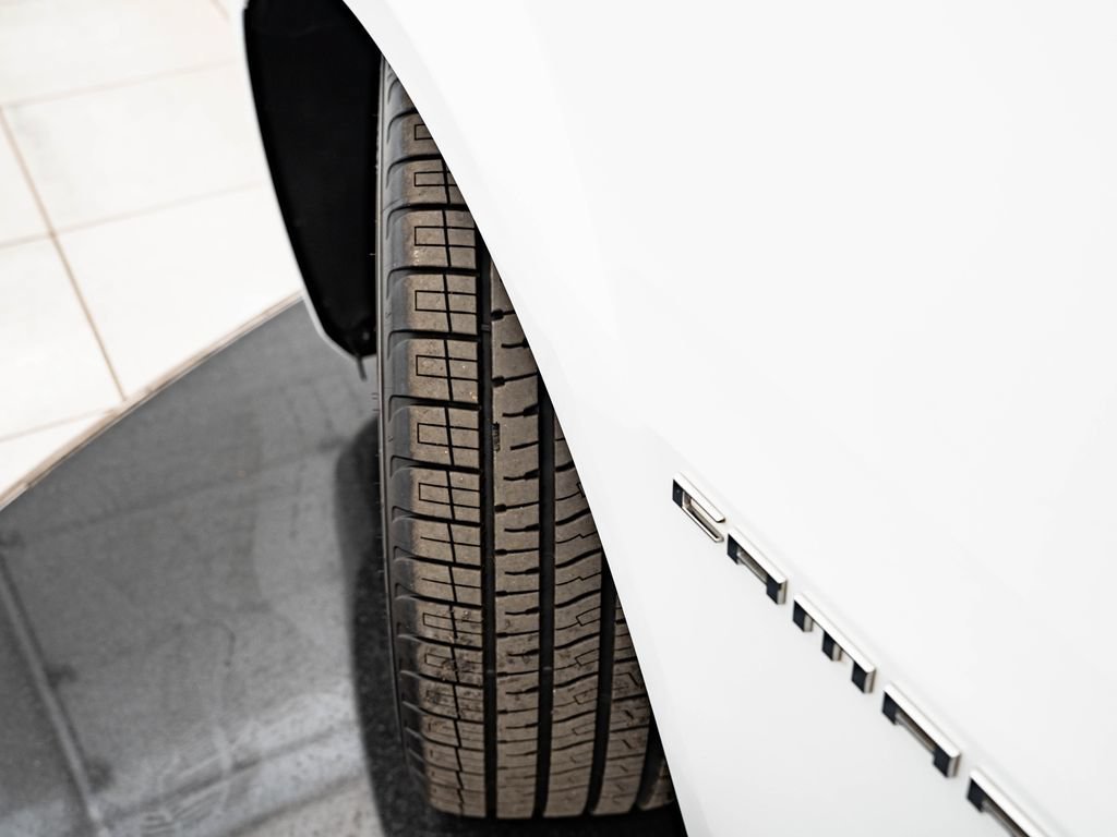Used 2010 Summit White Chevrolet SS image 45