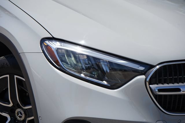 New 2026 MANUFAKTUR Alpine Grey Mercedes-Benz GLC 300 image 47