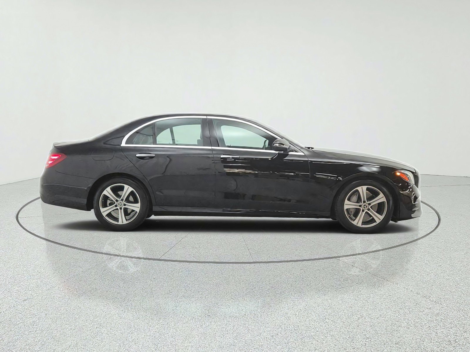 Certified Used 2020 Black Mercedes-Benz E 350 RWD Sedan image 4