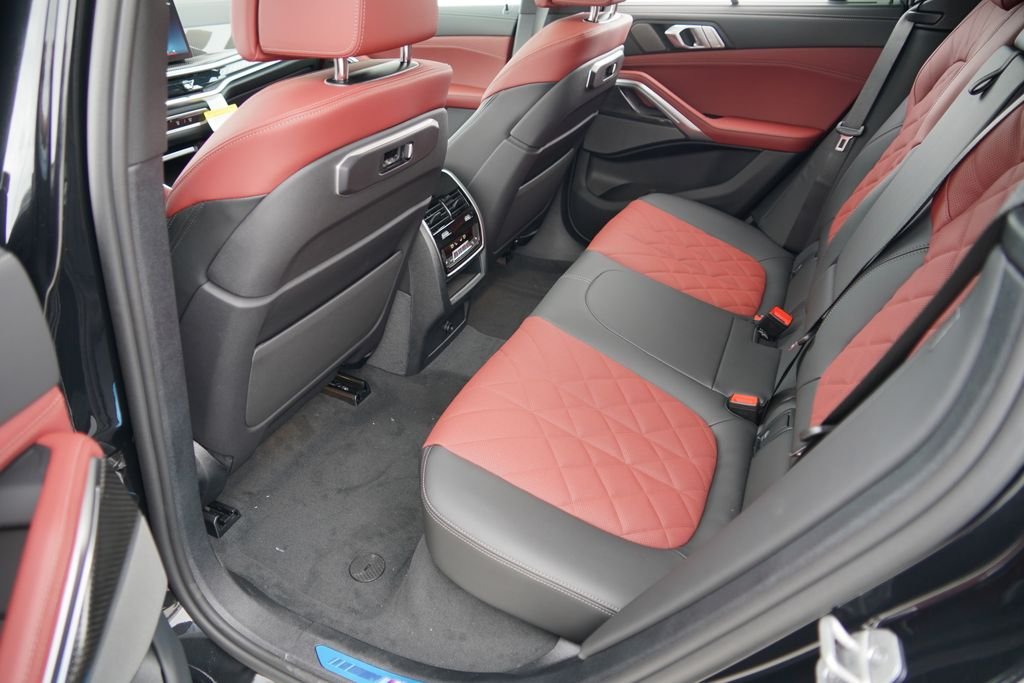 New 2027 Black Sapphire Metallic BMW M60i image 18