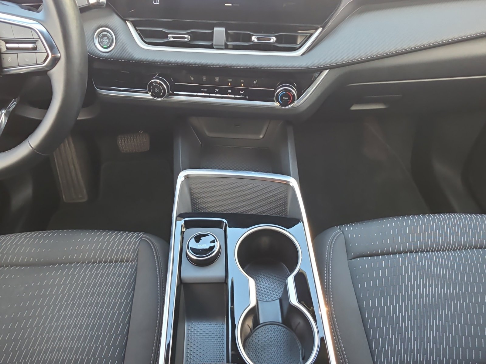 Used 2026 Green Chevrolet LT image 12