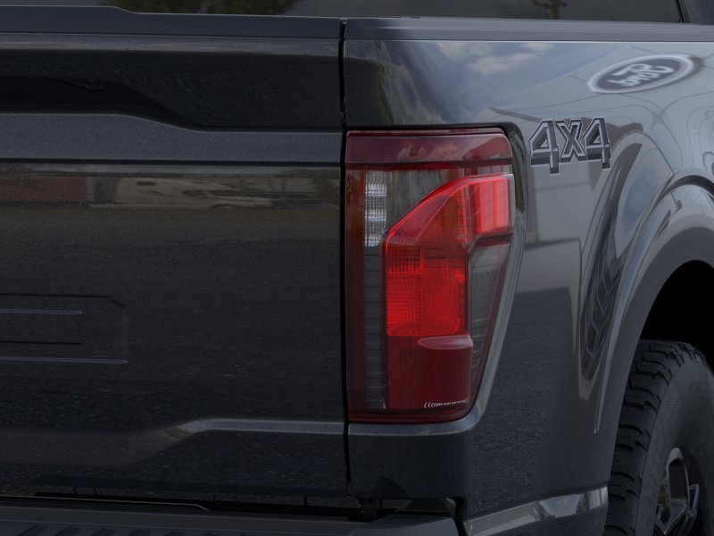New 2026 Agate Black Metallic Ford XLT image 23