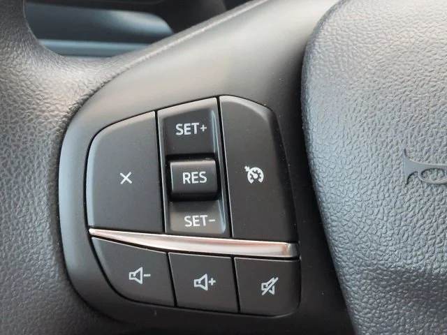 New 2026 Carbonized Gray Metallic Ford XLT image 23