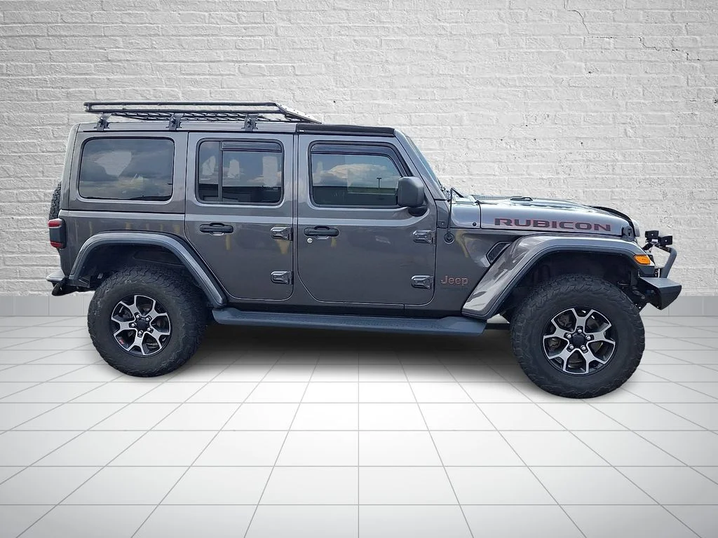 Used 2018 Granite Crystal Clearcoat Metallic Jeep Unlimited Rubicon image 4