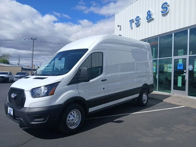 New 2026 White Ford Base image 7