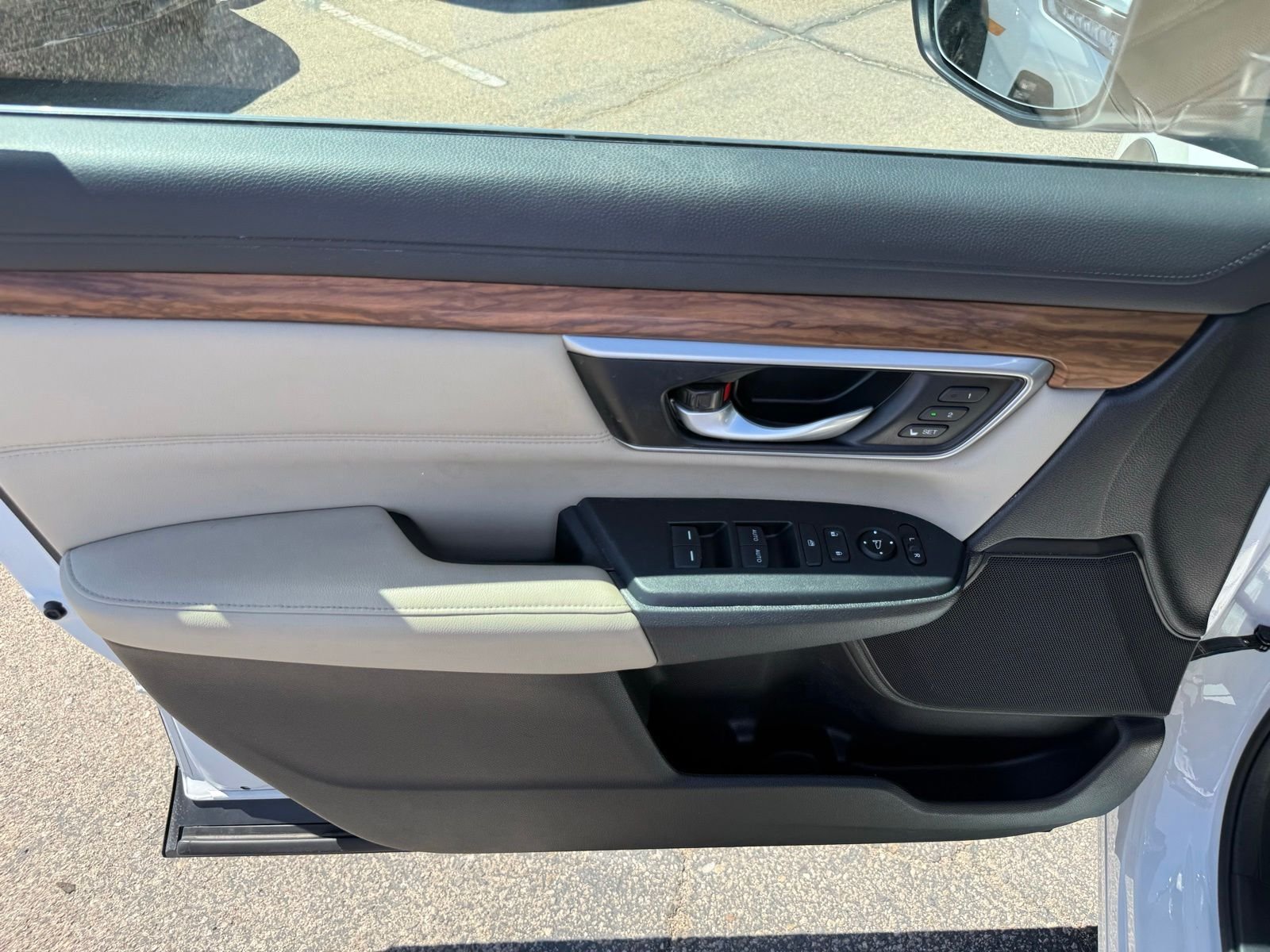 2022 Honda CR-V Touring - Photo 11