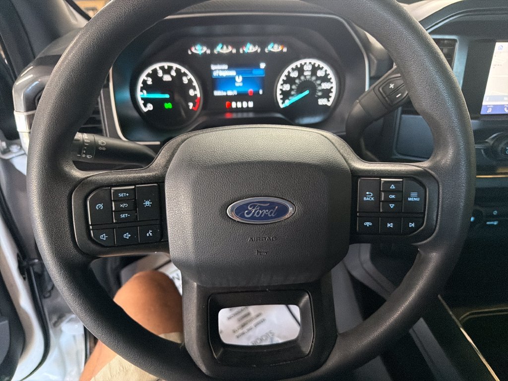 Used 2023 White Ford XL image 17