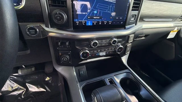 Used 2024 White Ford Lariat image 31