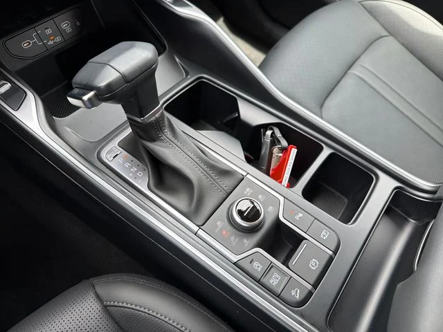 New 2026 White Kia S image 15