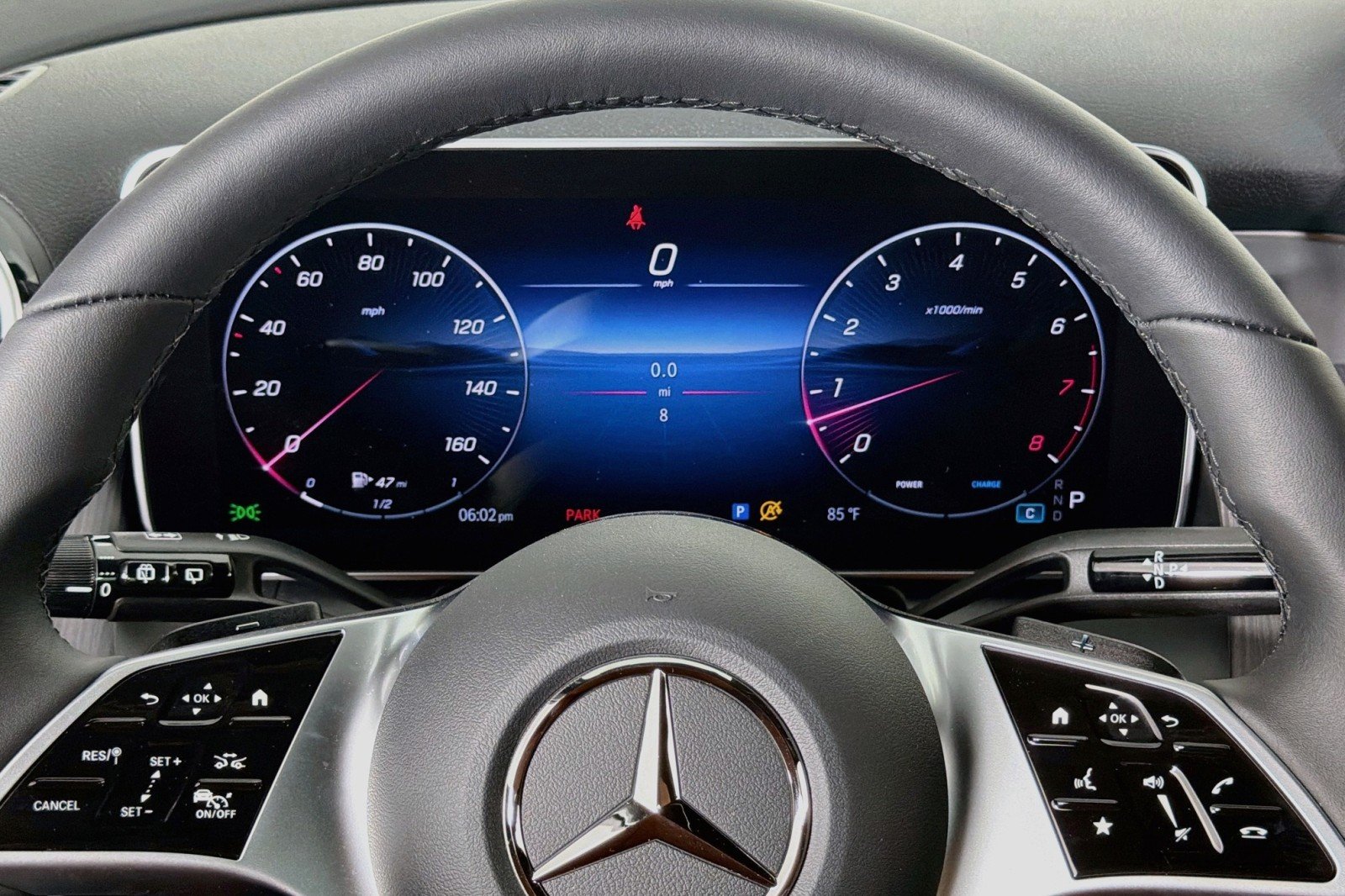 New 2026 Verde Silver Metallic Mercedes-Benz GLC 300 SUV image 18