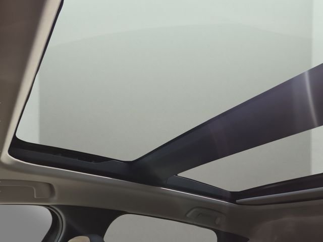 New 2026 White Metallic Mazda 2.5 S Premium Plus image 7