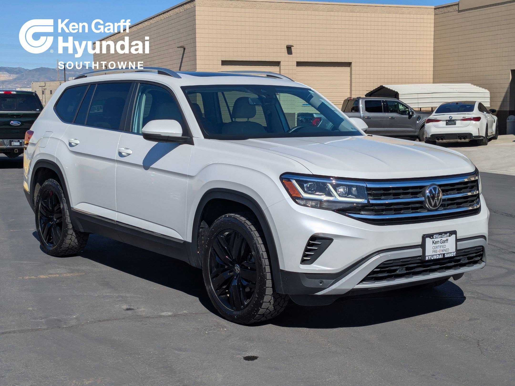 2023 Volkswagen Atlas 3.6L SEL 4MOTION's photo