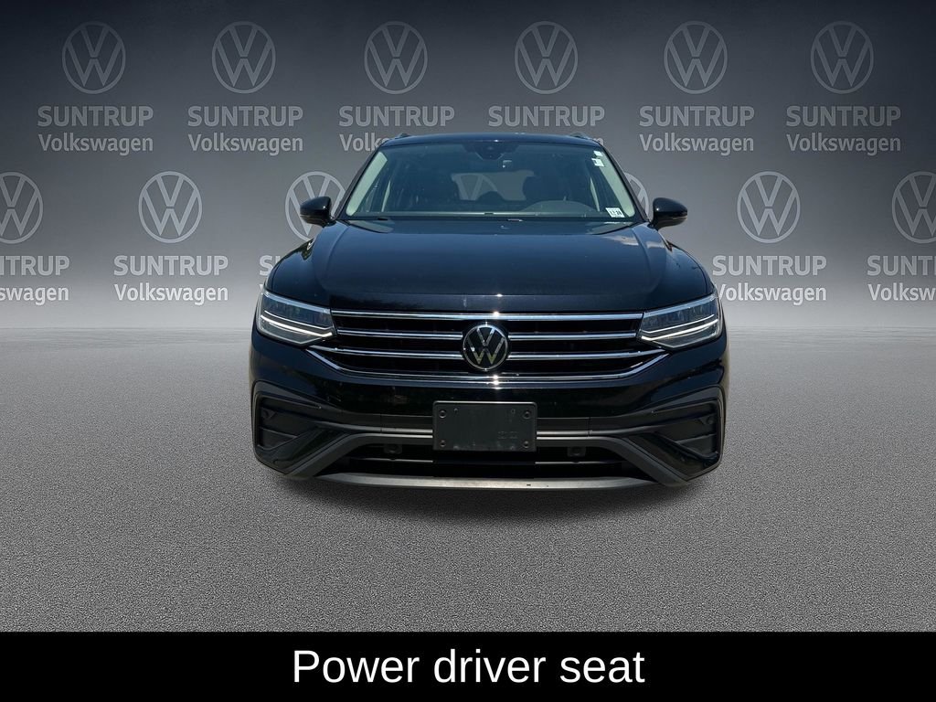 Used 2023 Black Volkswagen 1.5T SE image 7