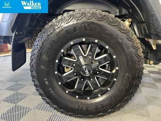 Used 2021 Bright White Clearcoat Jeep Rubicon image 52