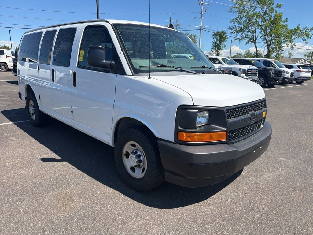 2017 Chevrolet Express 2500 LS's photo