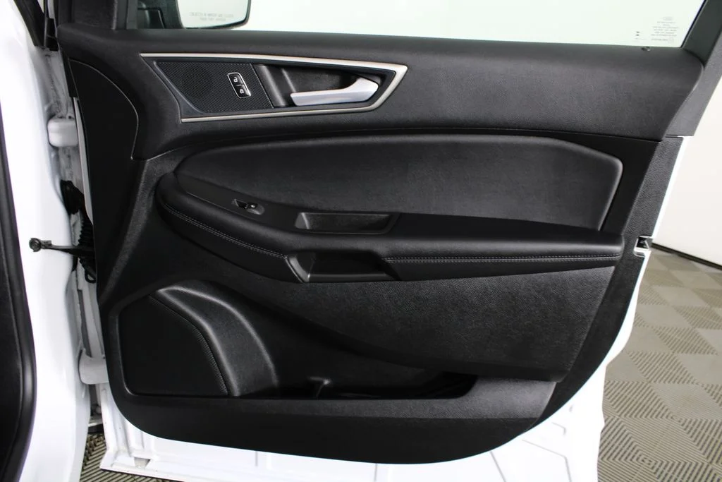 Used 2024 White Ford SEL image 10