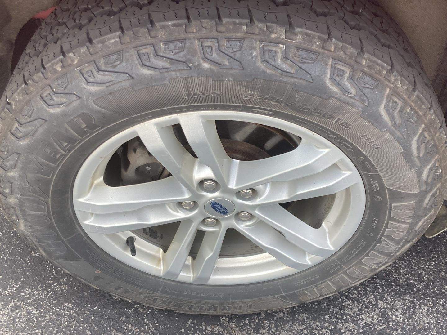 Used 2022 Rd Ford XLT image 9