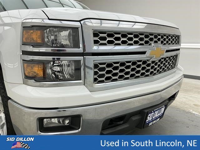 Used 2015 Summit White Chevrolet LT image 24