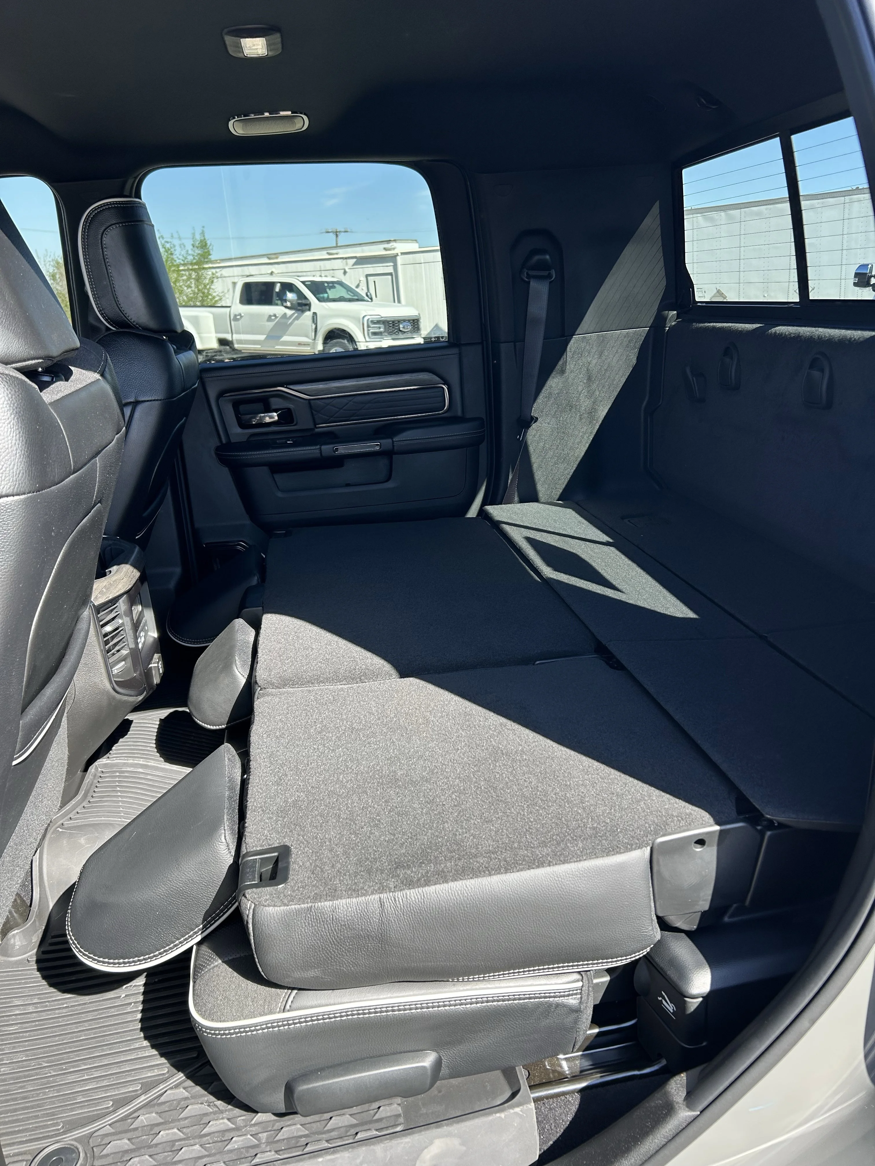 Used 2025 Ceramic Gray Clearcoat Ram Limited image 27