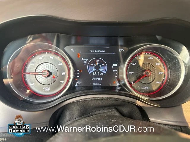 Used 2023 Black Dodge SXT image 10