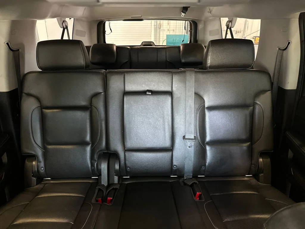 Used 2018 White GMC SLT image 27