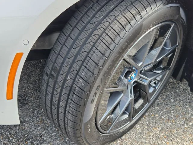 Used 2023 White BMW eDrive40 image 29