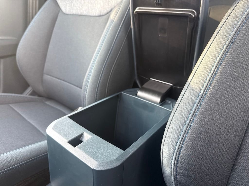 New 2026 Carbonized Gray Metallic Ford XLT image 27