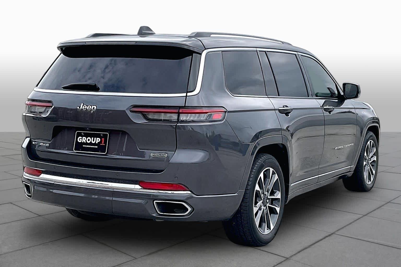 Used 2023 Baltic Gray Metallic Clearcoat Jeep Overland image 13