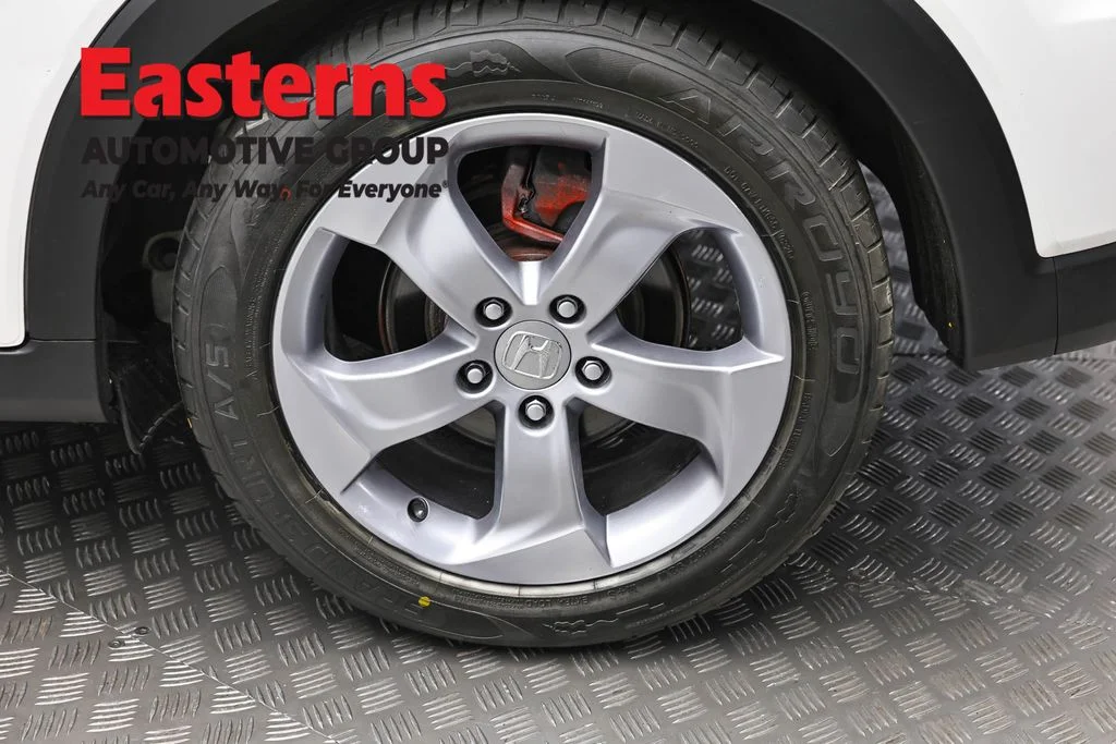 Used 2021 White Honda LX image 8