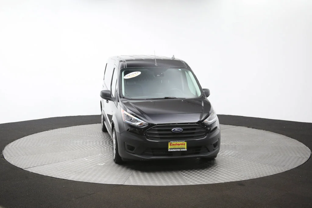 Used 2022 Black Ford XL image 48