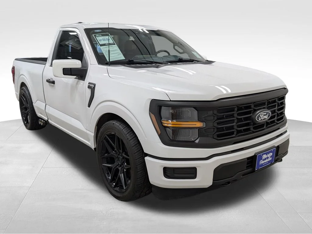 Used 2024 Oxford White Ford XL image 16