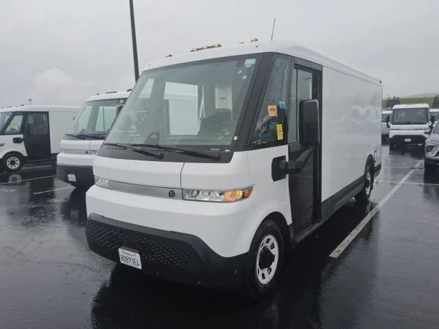 Used 2023 Oyster White BrightDrop EJY image 1