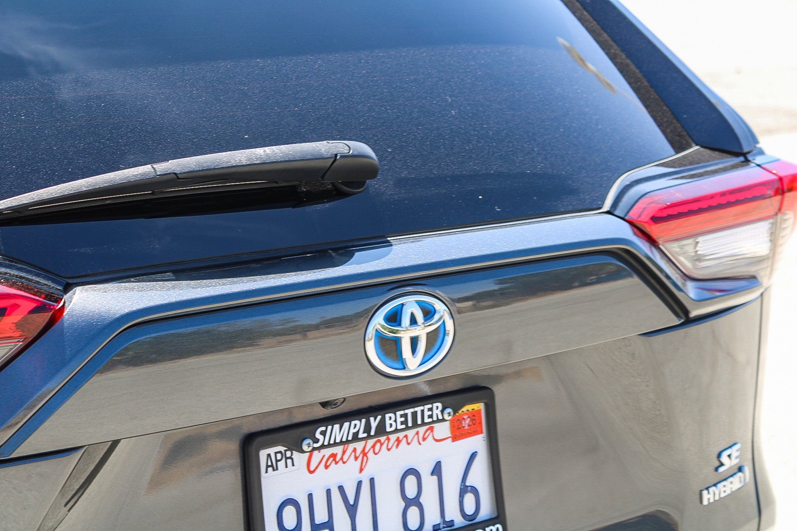 Used 2022 Magnetic Gray Metallic Toyota Hybrid SE image 10